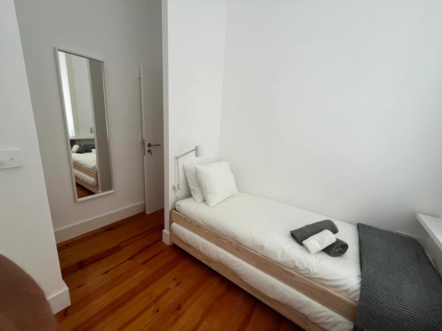 Pensao Neves Bed & Breakfast Lisboa Екстериор снимка